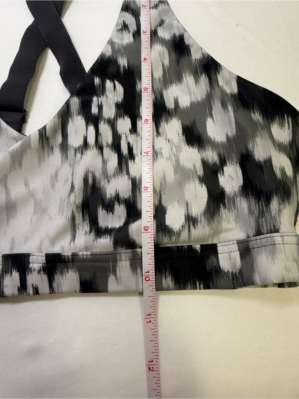 OFFLINE by Aerie Gray Abstract Print Cross Back Medium Support Sports Bra M - Picture 6 of 6